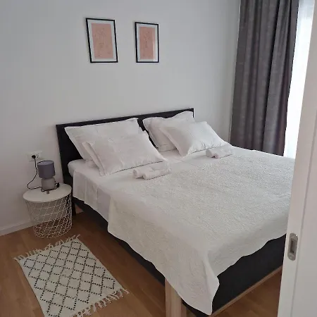Apartman Mare With Terrace
