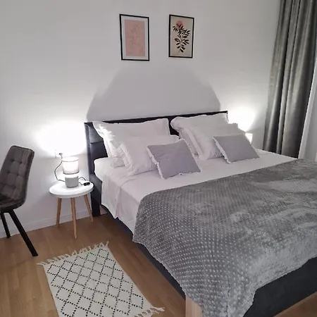 Apartment Mare With Terrace